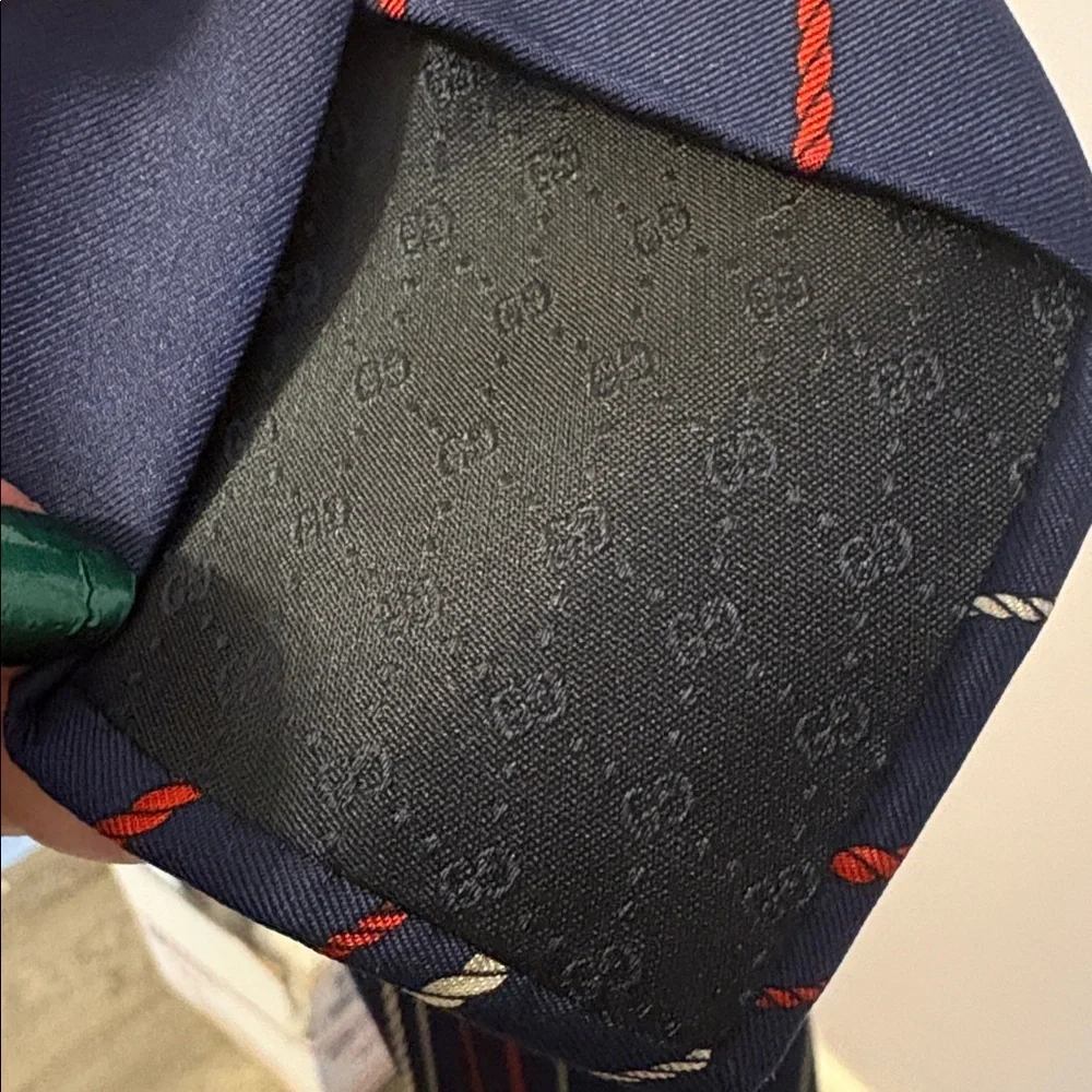 Gucci navy blue